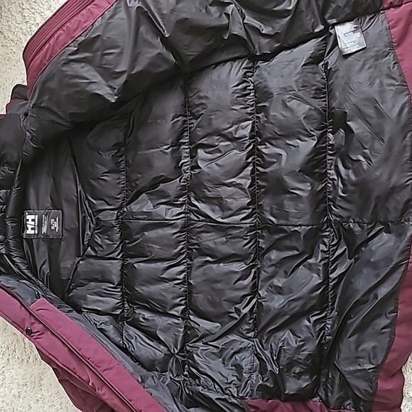 EUC Helly Hansen Adore Puffy Parker. Wine/Burgandy XL. - Picture 8 of 13